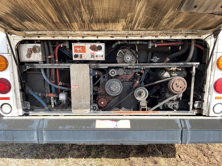 #167-•-2004-gillig-passenger-bus-(has-wi-title)-image-10