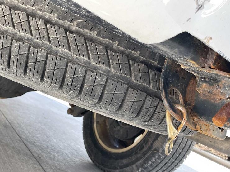 2017-chevrolet-1500-image-60