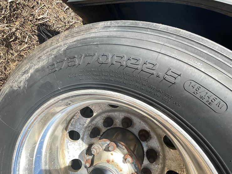 #166-•-2007-gillig-passenger-bus-(has-wi-title)-image-53