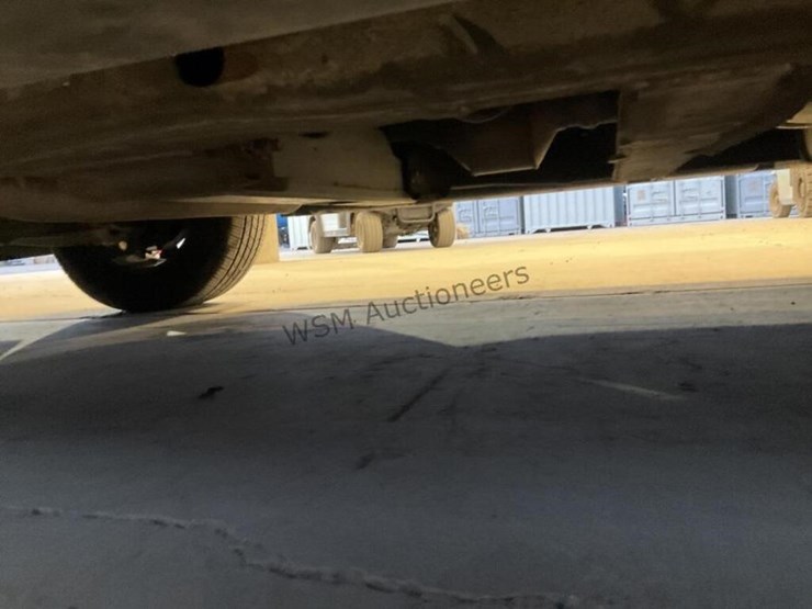 2014-chevrolet-tahoe-image-26