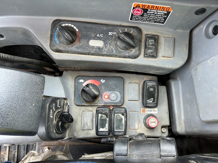 2020-kubota-kx080-4-image-25