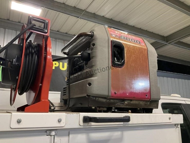 2017-ford-f350-image-9