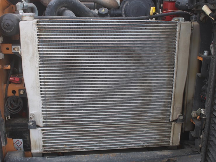 2022-case-sr210b-image-29