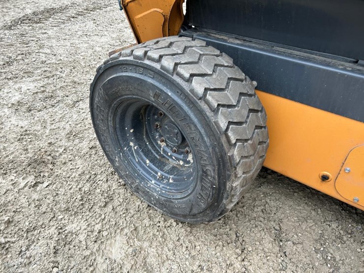 2017-case-sr270b-image-16