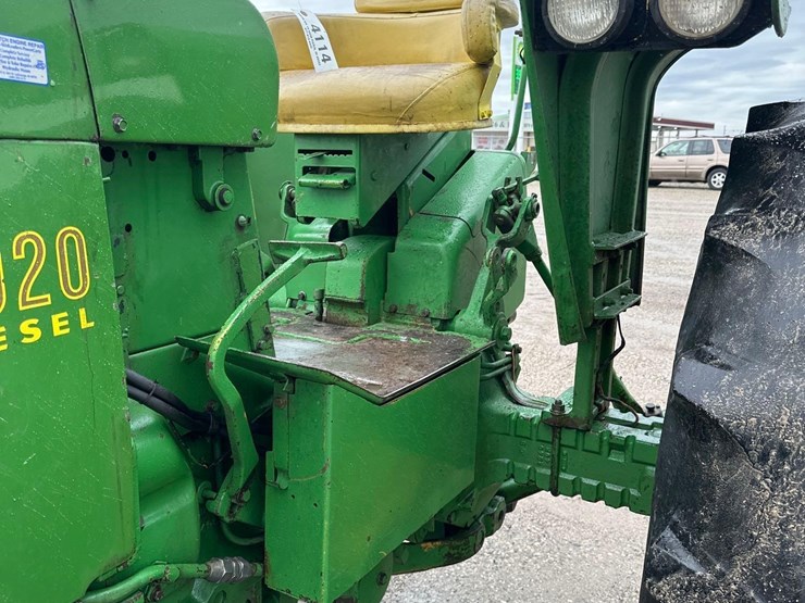 john-deere-4020-image-5