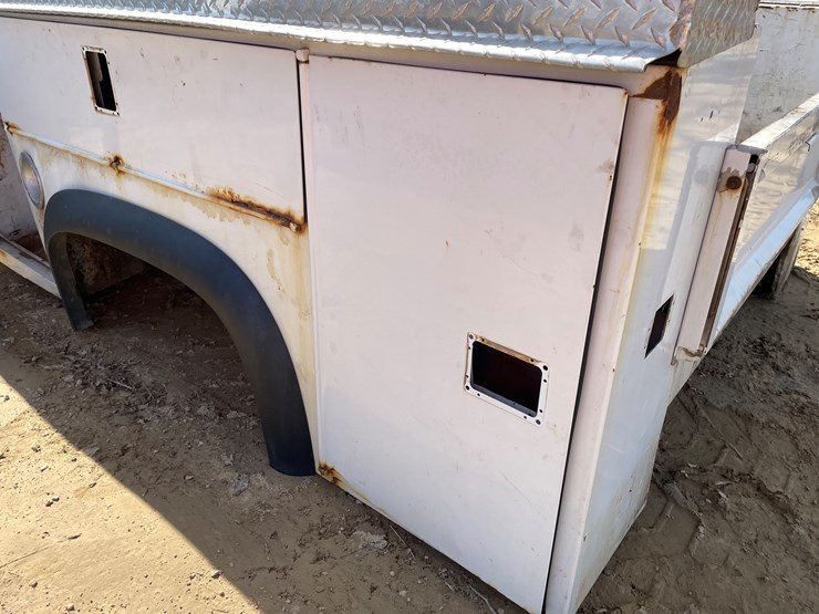 #3969-•-utility-truck-bed-image-16