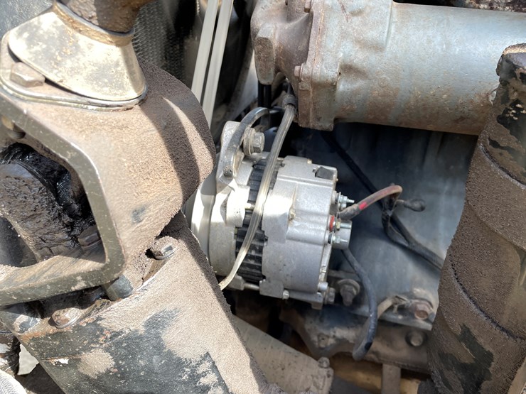 #401-•-1991-mac-rb688s-dump-truck-(has-mn-title)-image-120