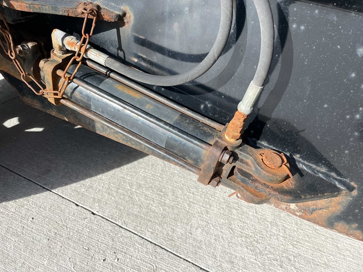 #5422-•-2014-nova-scissor-lift-tilt-bed-trailer-image-35