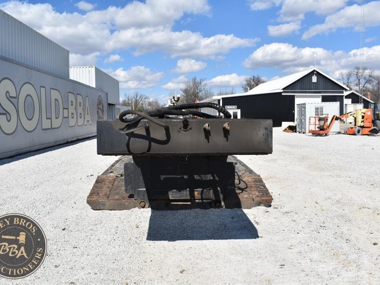 2014-muv-all-lowboy-image-11