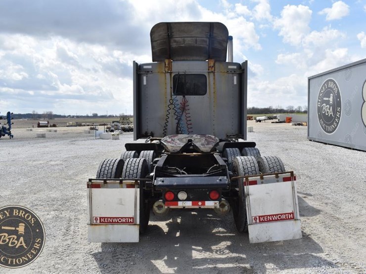 1995-kenworth-t800-image-5