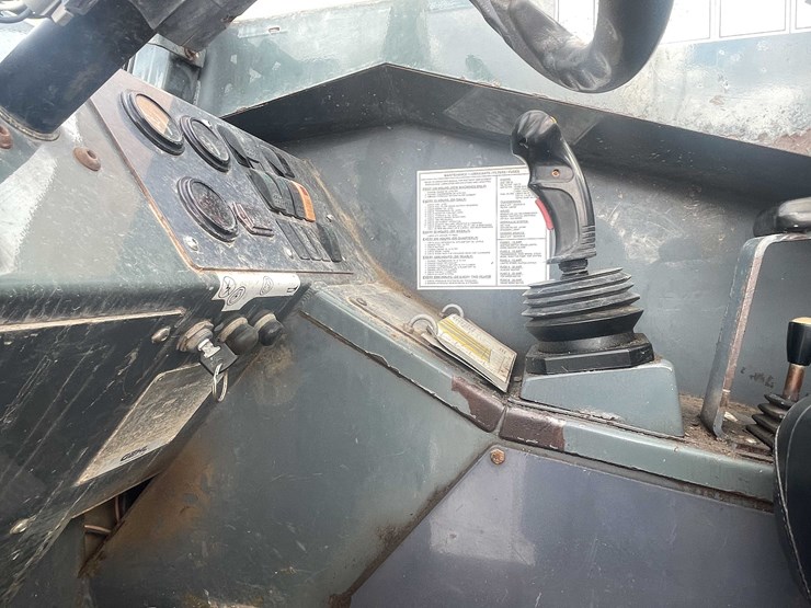 2007-mustang-642-image-12