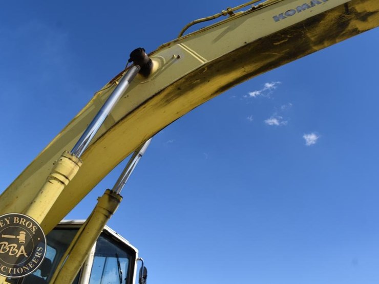 komatsu-pc300-5k-image-25