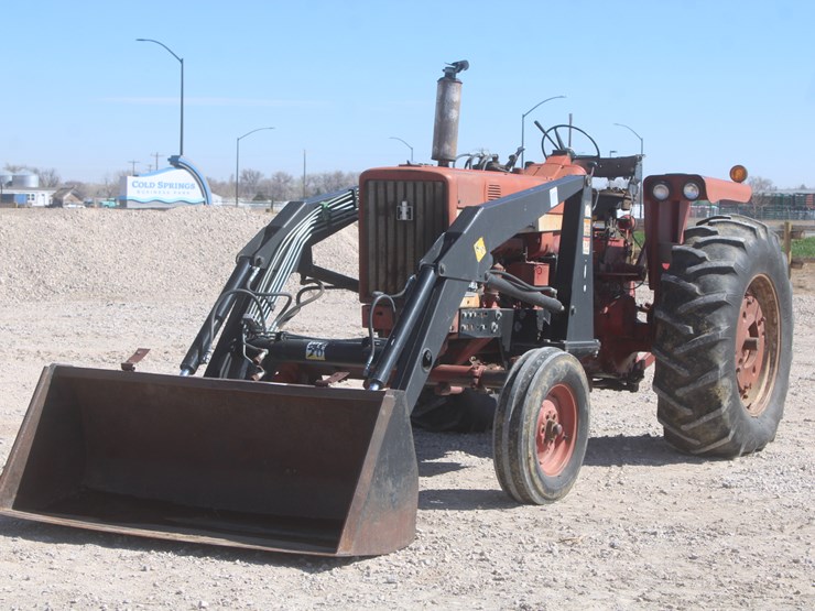 1966-international-706-image-1