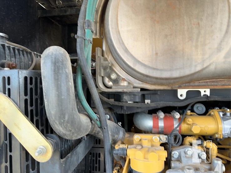 2017-vermeer-navigator-d100x140-series-iii-image-25