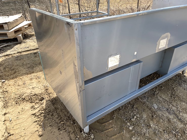 #3973-•-stainless-steel-prep-table-image-20