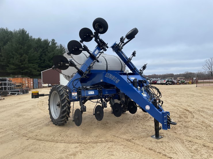 #100-•-2024-blue-jet-at3015-liquid-fertilizer-image-3