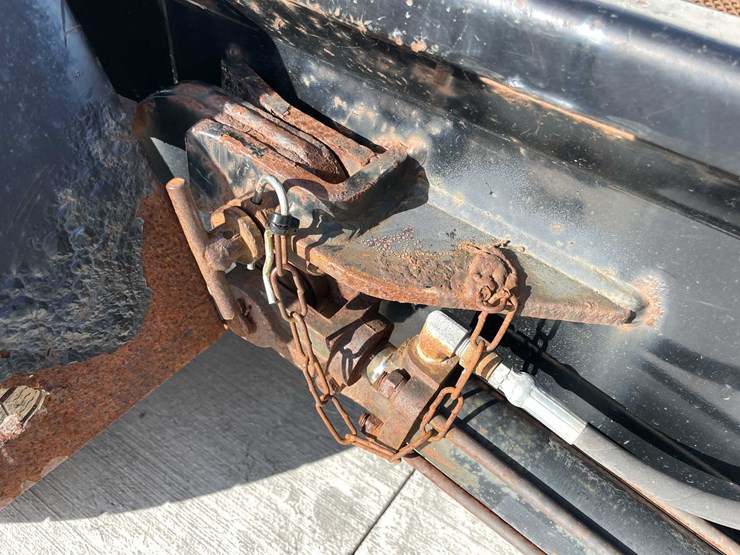 #5423-•-2014-nova-scissor-lift-tilt-bed-trailer-image-33