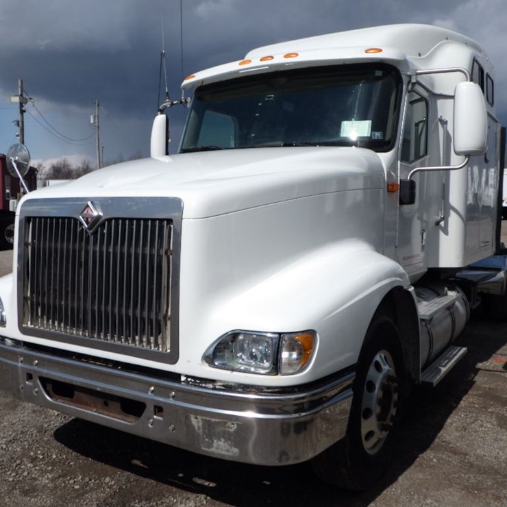 2005 INTERNATIONAL 9400 EAGLE