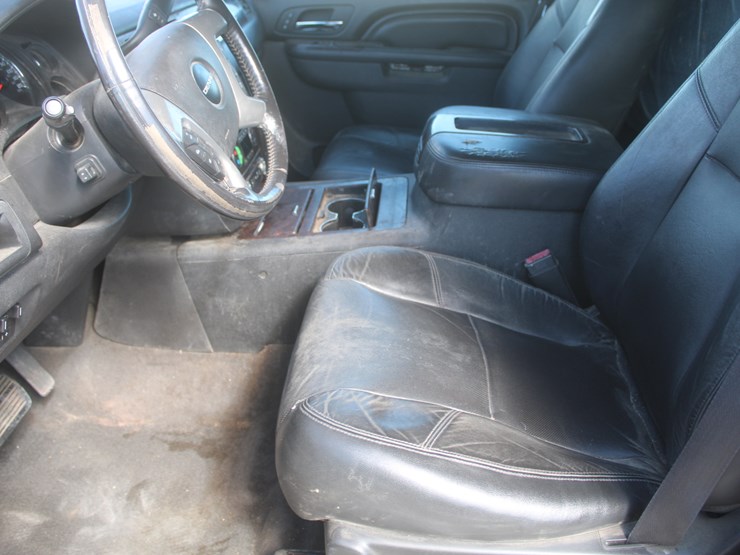 2012-gmc-yukon-image-32