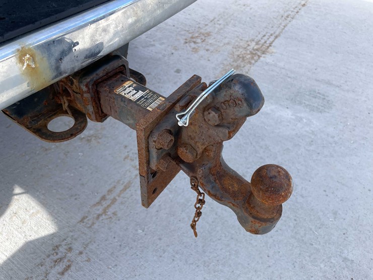 2015-dodge-2500-image-38