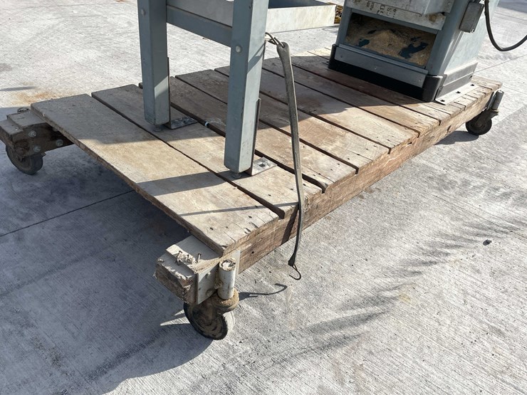 #5428-•-table-saw-image-24