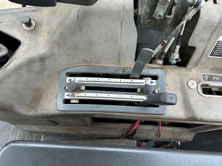 kubota-m105s-image-23