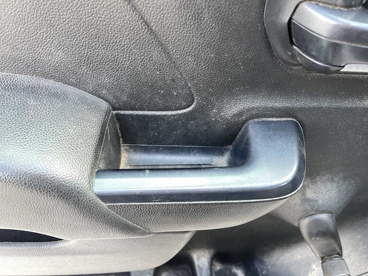 2015-chevrolet-1500-image-58