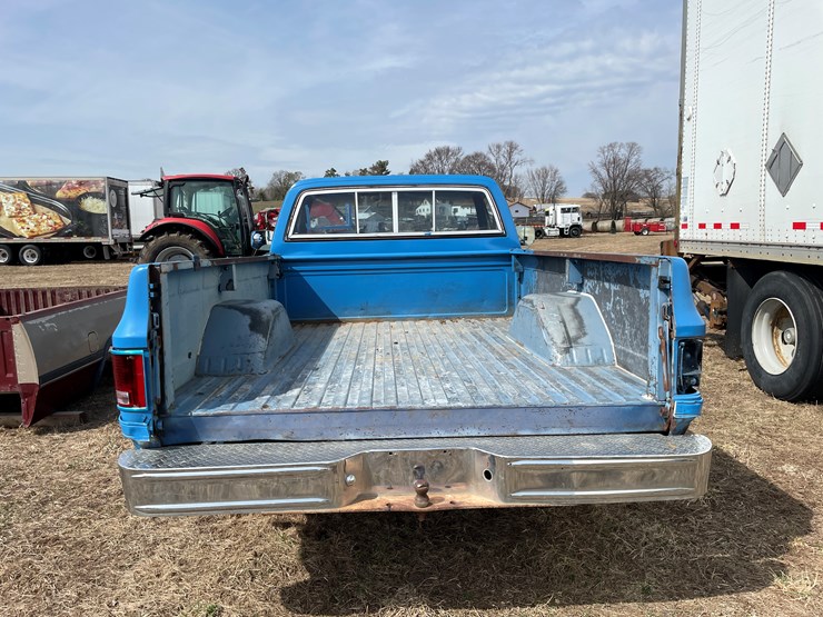 #192-•-1984-2-x-4-chevy-silverado-(has-wi-title)-image-7