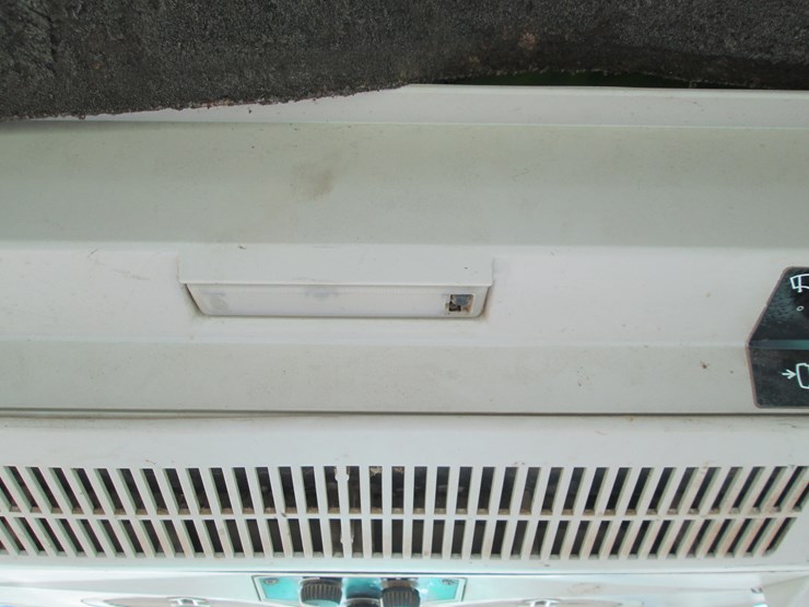 john-deere-6215-image-40