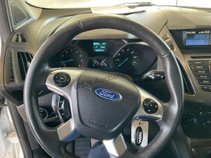 2015-ford-transit-connect-image-16