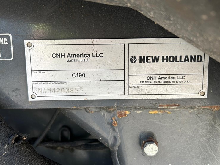 new-holland-c190-image-27