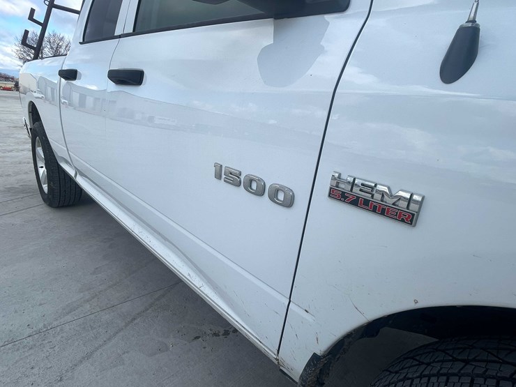 2017-dodge-1500-image-15