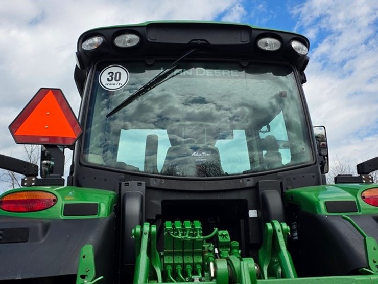 2021-john-deere-6230r-image-35