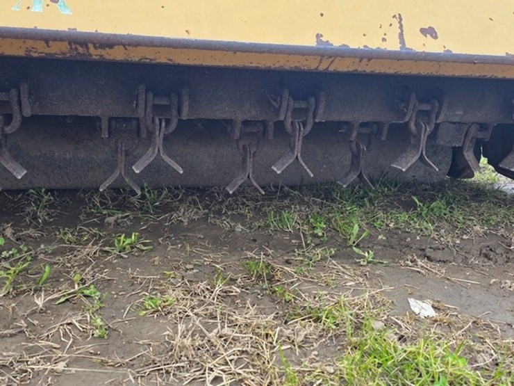 2006-new-holland-ts135a-image-14