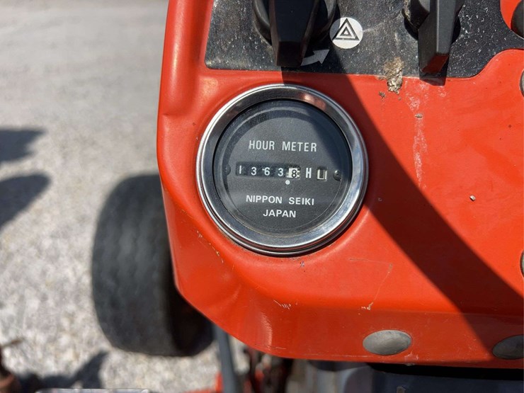 kubota-b7100-image-13