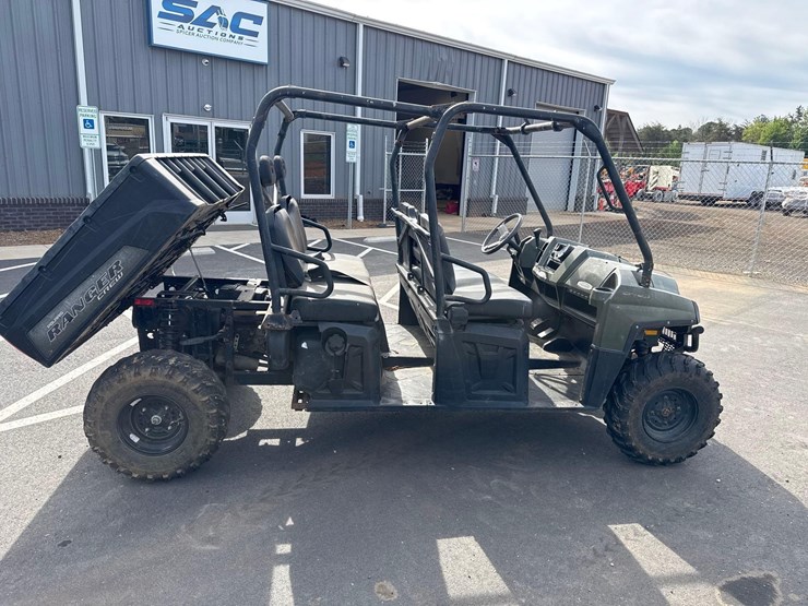 2012-polaris-ranger-crew-image-10