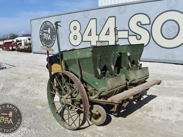 john-deere-2-image-3