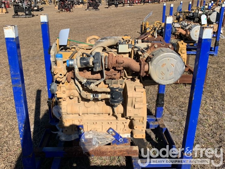 caterpillar-246d-image-2