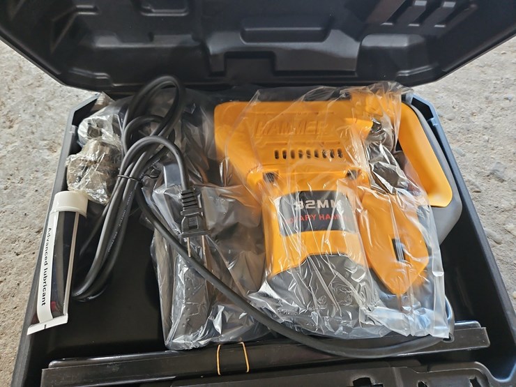 rotary-hammer-drill-image-1