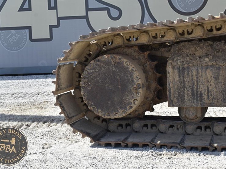 2013-komatsu-pc360-lc-10-image-38