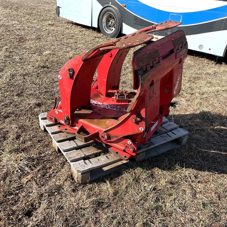 #10682 • Bolzoni Auramo Forklift Rotating Clamp Attachment