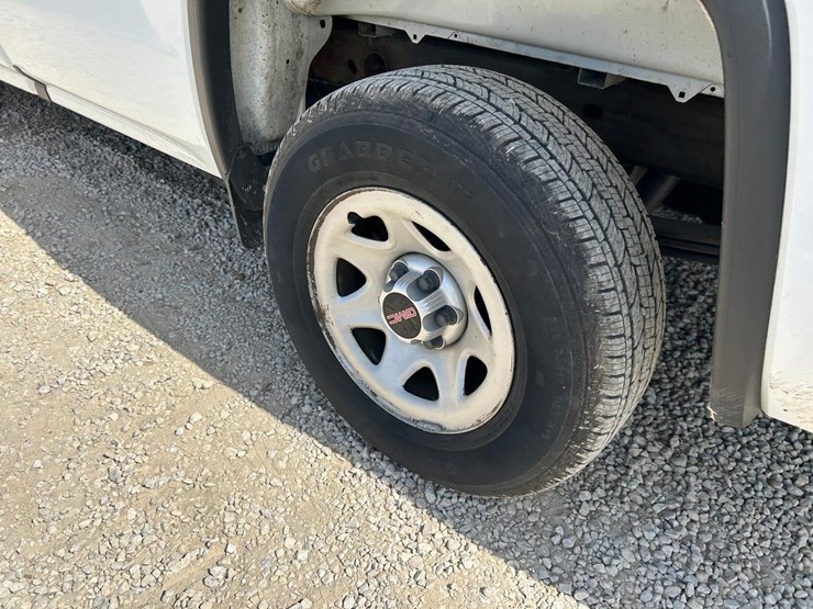 2017-gmc-sierra-1500-image-17