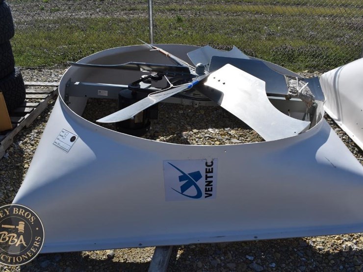 ventec-72in-barn-fan-38951-image-2