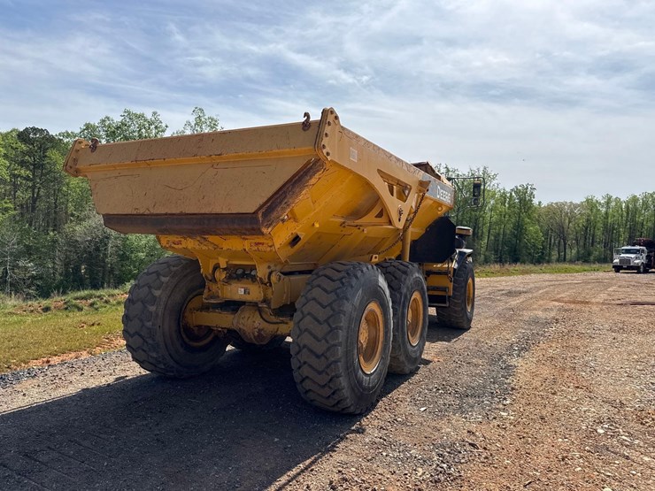 2012-deere-300d-ii-image-4