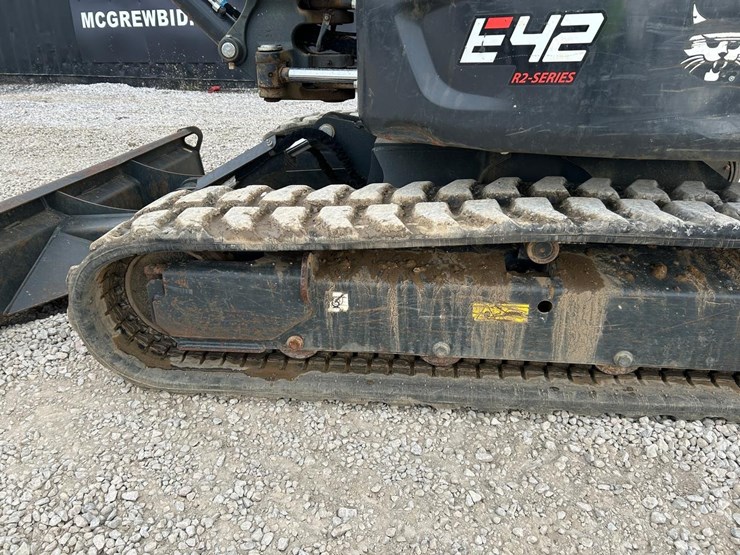 2022-bobcat-e42-image-16