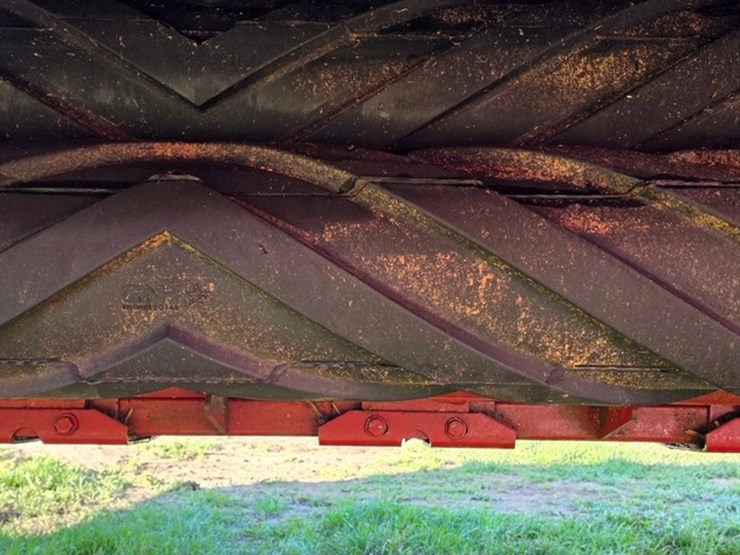 2023-case-ih-dc135-image-28