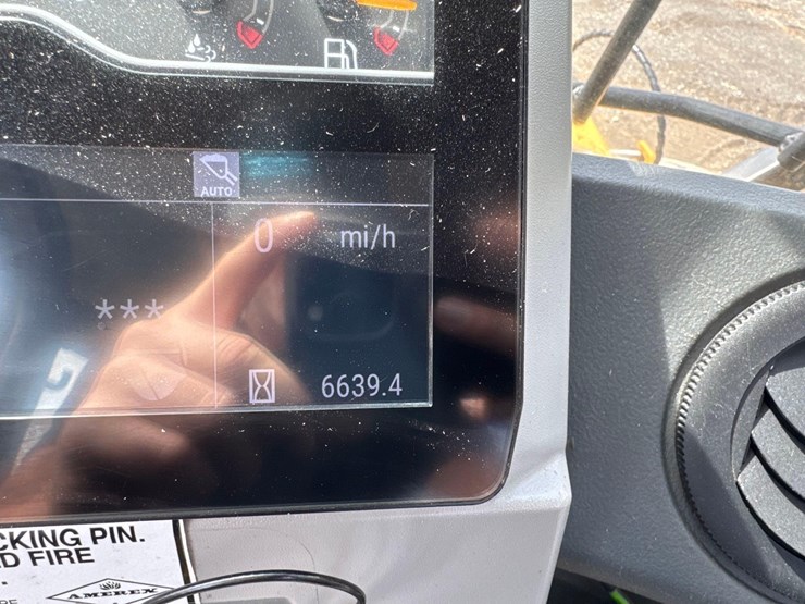 2022-caterpillar-982m-image-29