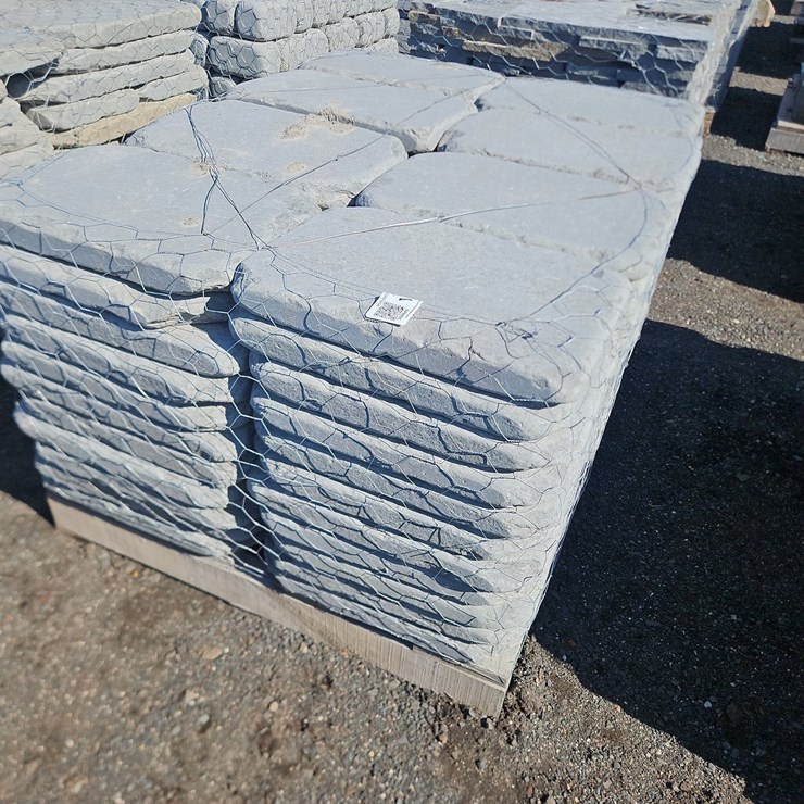 TUMBLED BLUESTONE PAVERS