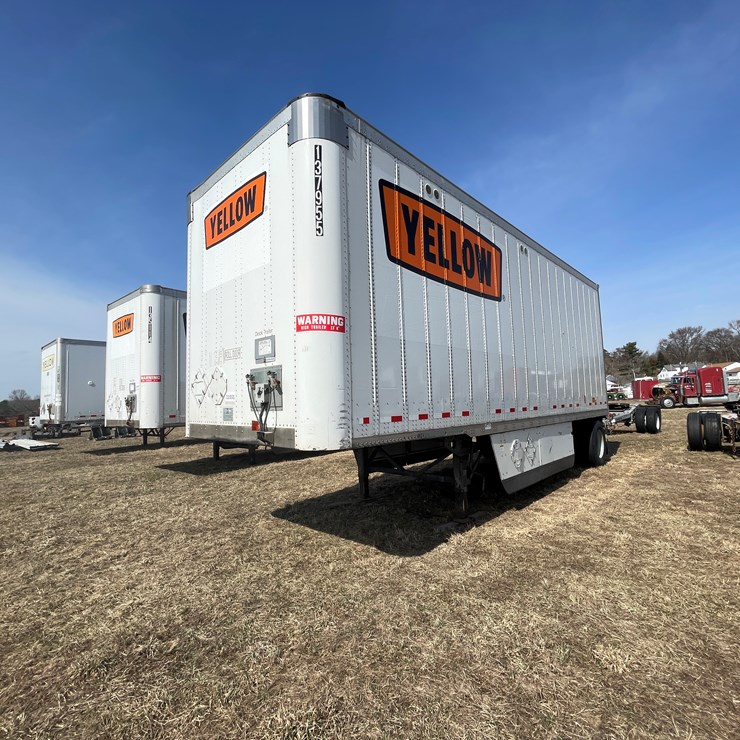 #157 • 2019 Wabash Single Axle Semi Trailer (Has WI Title)