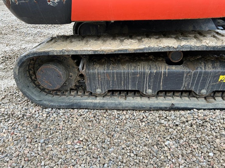 2016-kubota-kx040-4-image-11